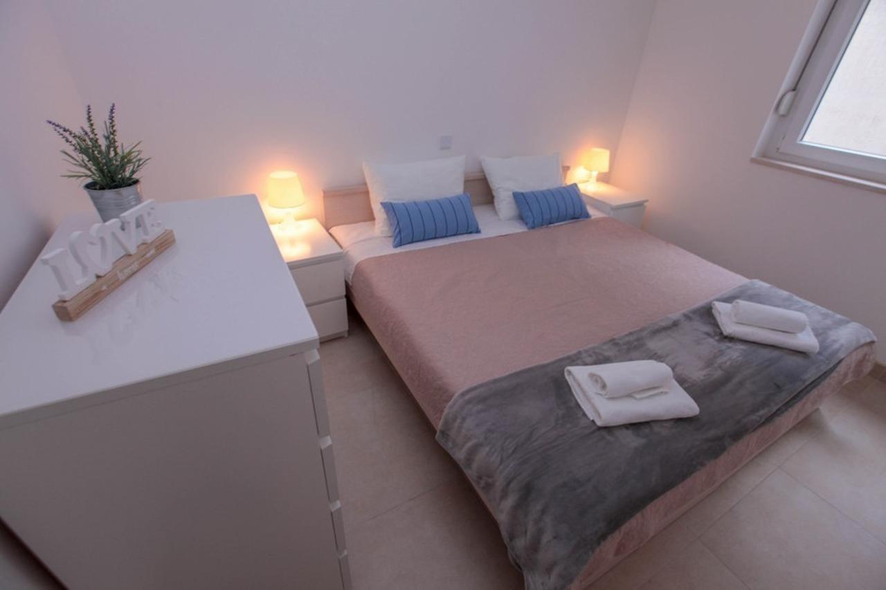Apartments Zoya เคล็ค ภายนอก รูปภาพ