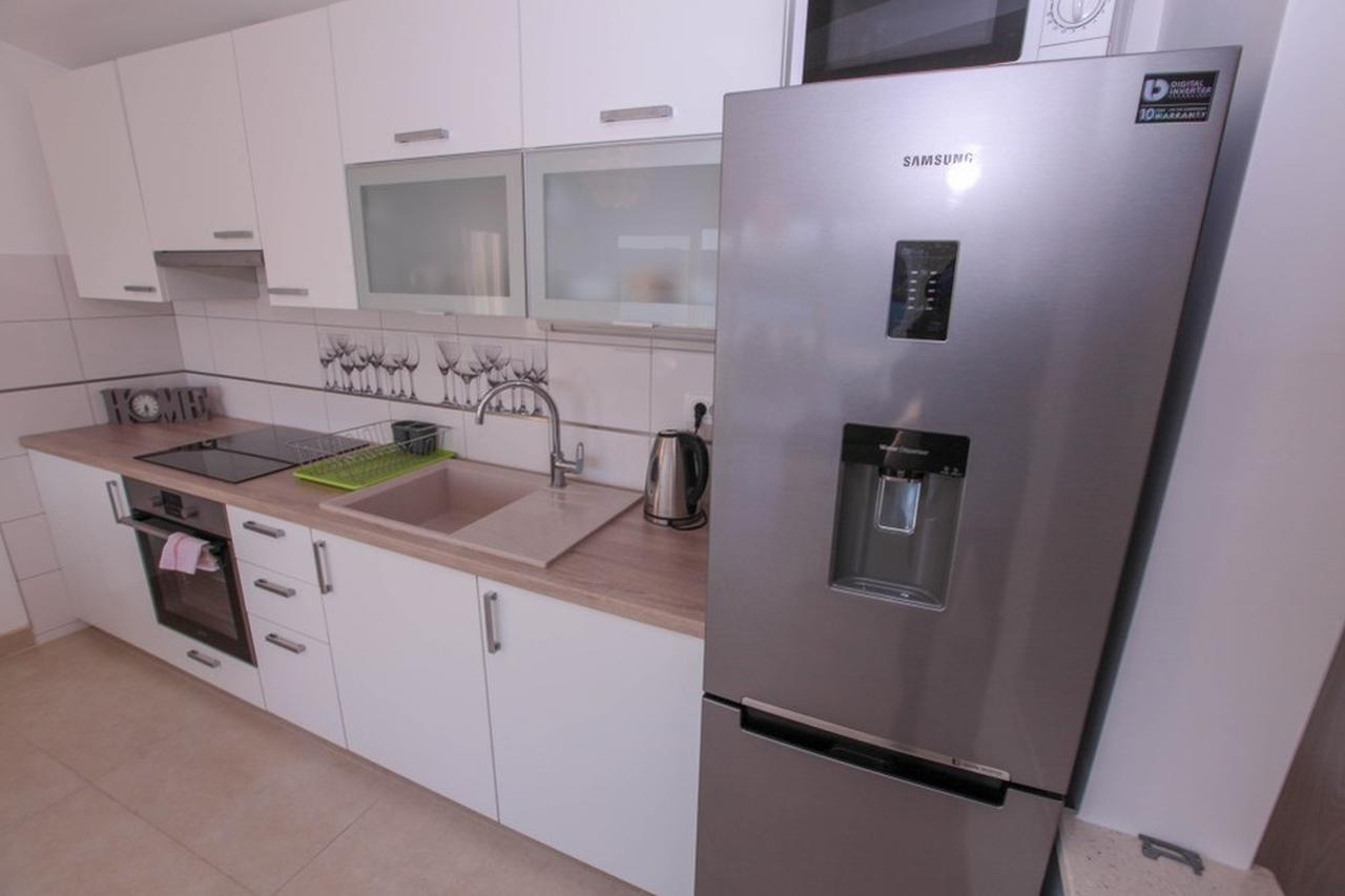 Apartments Zoya เคล็ค ภายนอก รูปภาพ