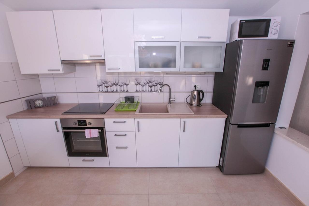 Apartments Zoya เคล็ค ภายนอก รูปภาพ