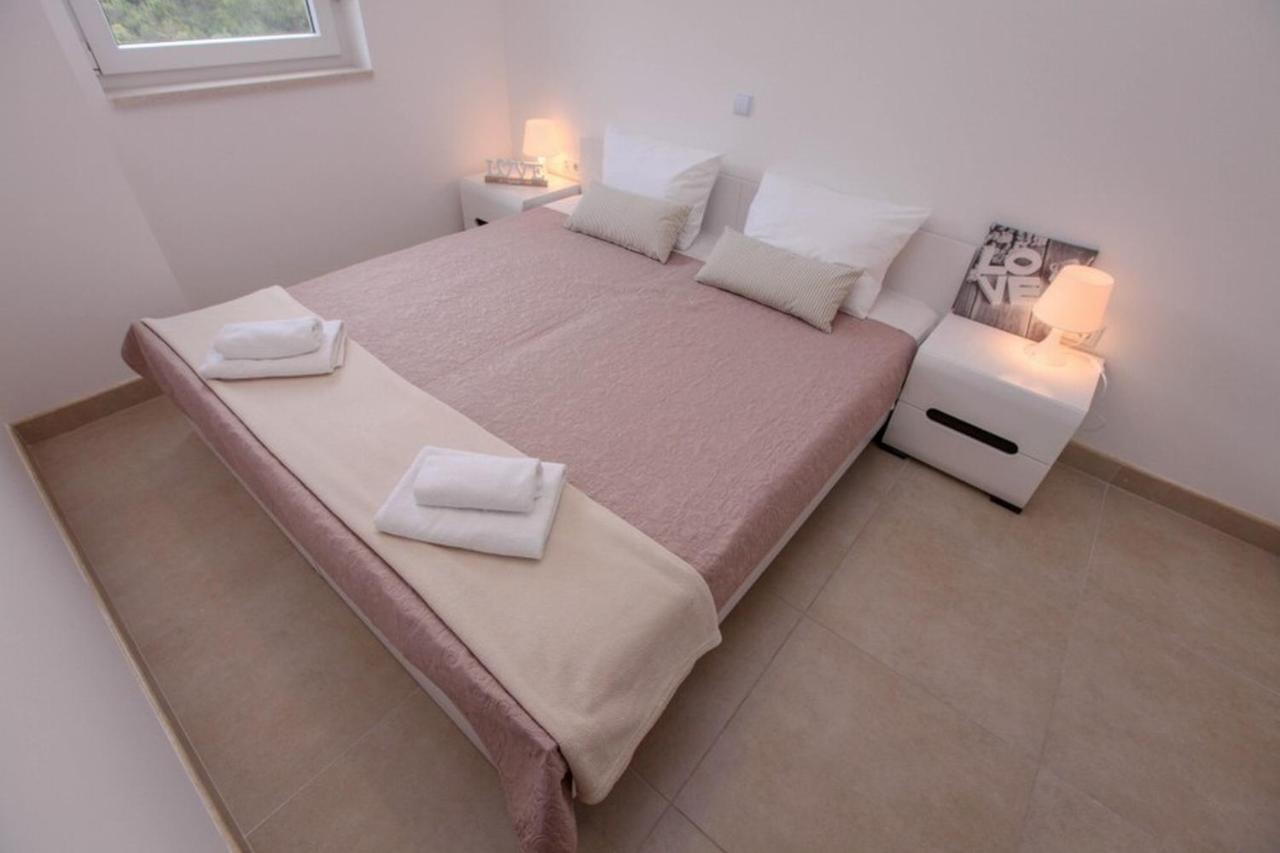 Apartments Zoya เคล็ค ภายนอก รูปภาพ